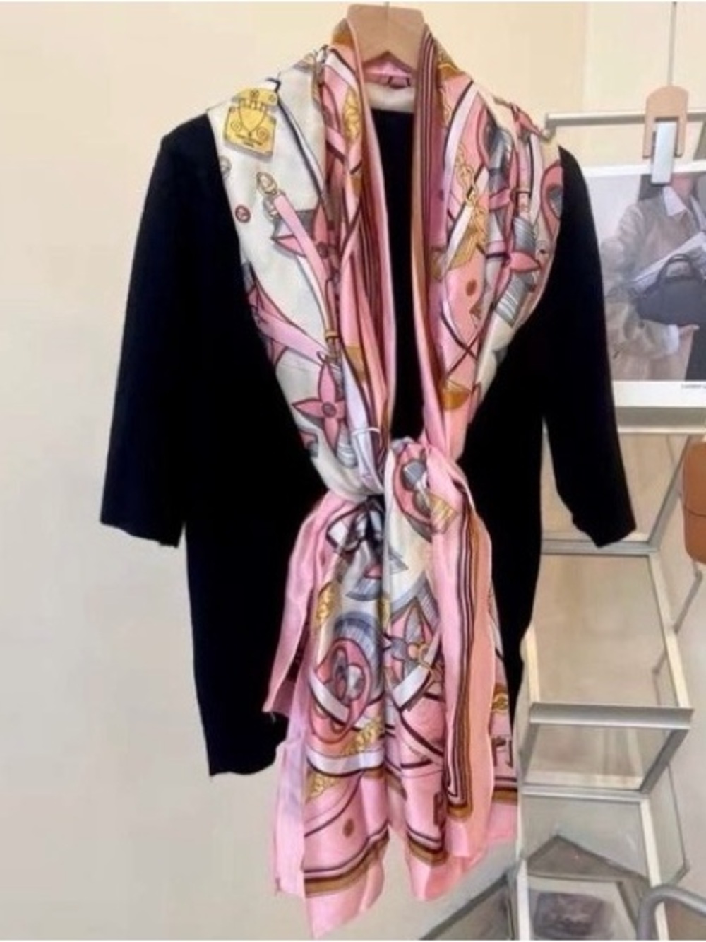 Gorgeous Pink & Brown Silk Scarf - NWT - Picture 8 of 12
